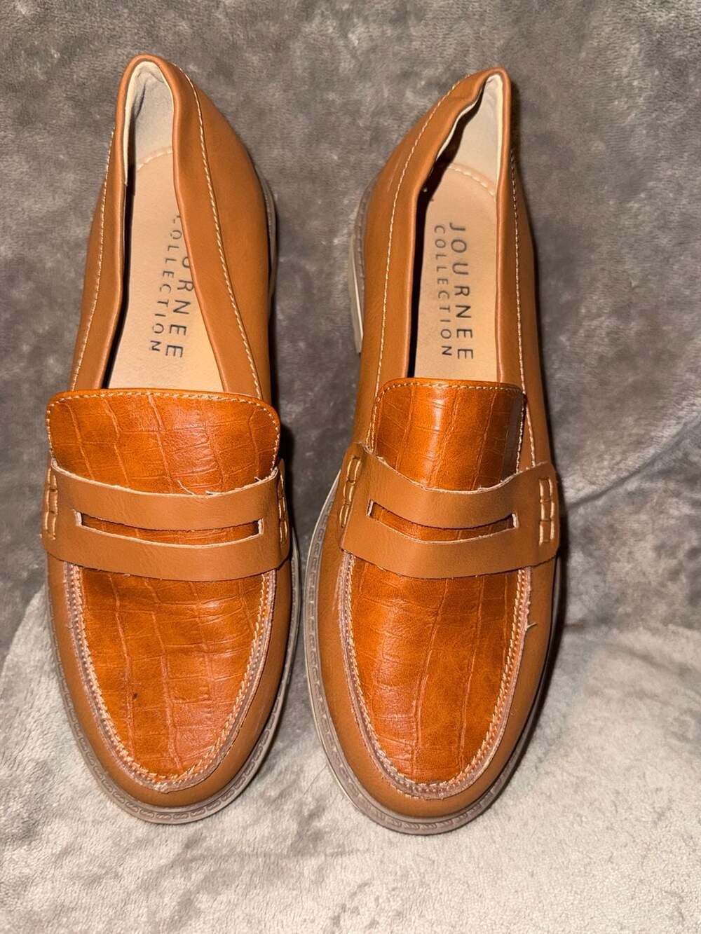 Journee Collection Women's Brown Faux Leather Croc-Embossed Lug Sole Loafers